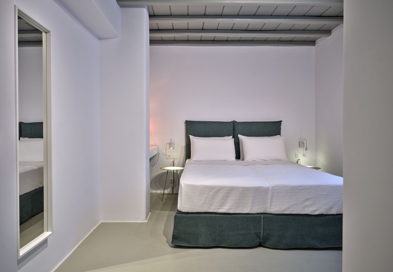 Villa in Mykonos - Luxspace Mykonian Retreat: Vista Bliss