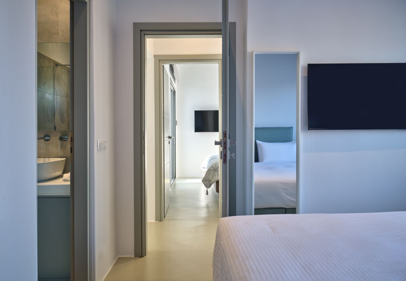 Villa in Mykonos - Luxspace Mykonian Retreat: Vista Bliss