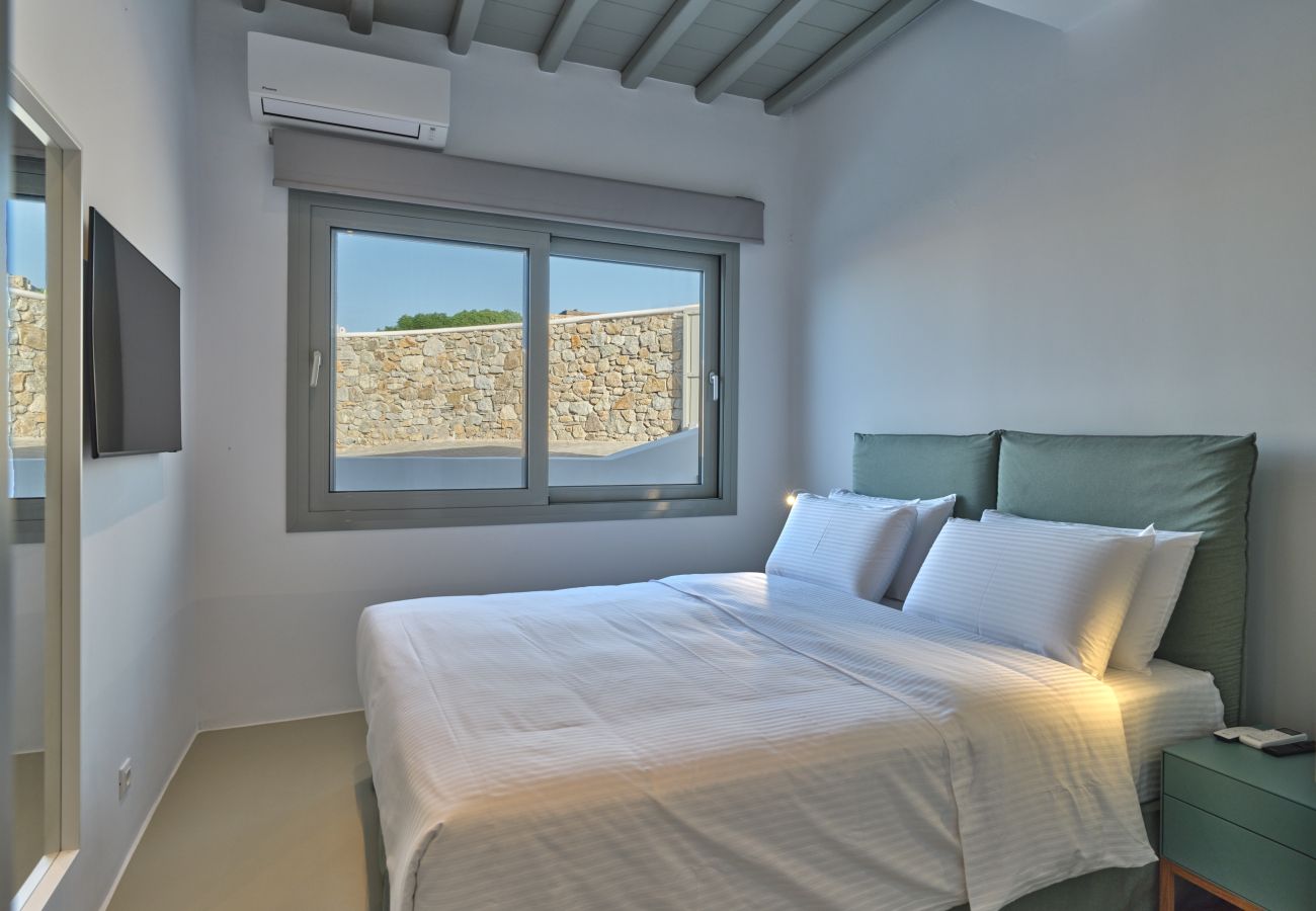 Villa in Mykonos - Luxspace Mykonian Retreat: Vista Bliss
