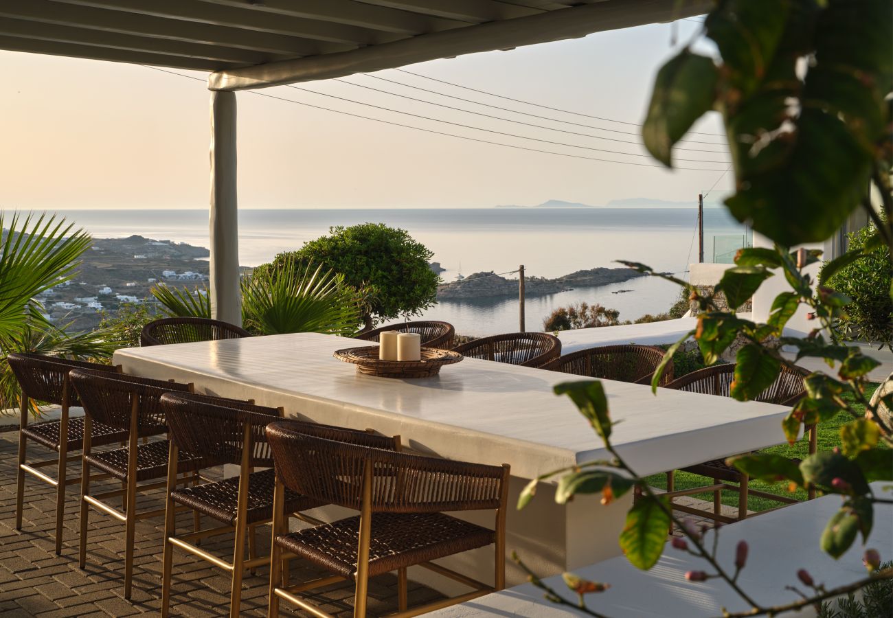 Villa in Mykonos - Luxspace Mykonian Retreat: Vista Bliss