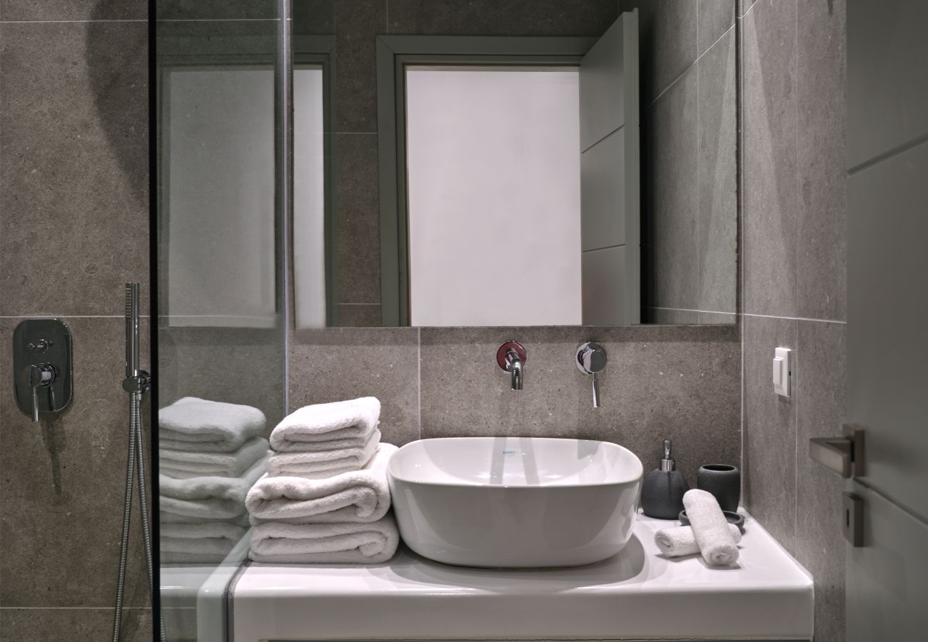 Villa in Mykonos - Luxspace Mykonian Retreat: Vista Bliss