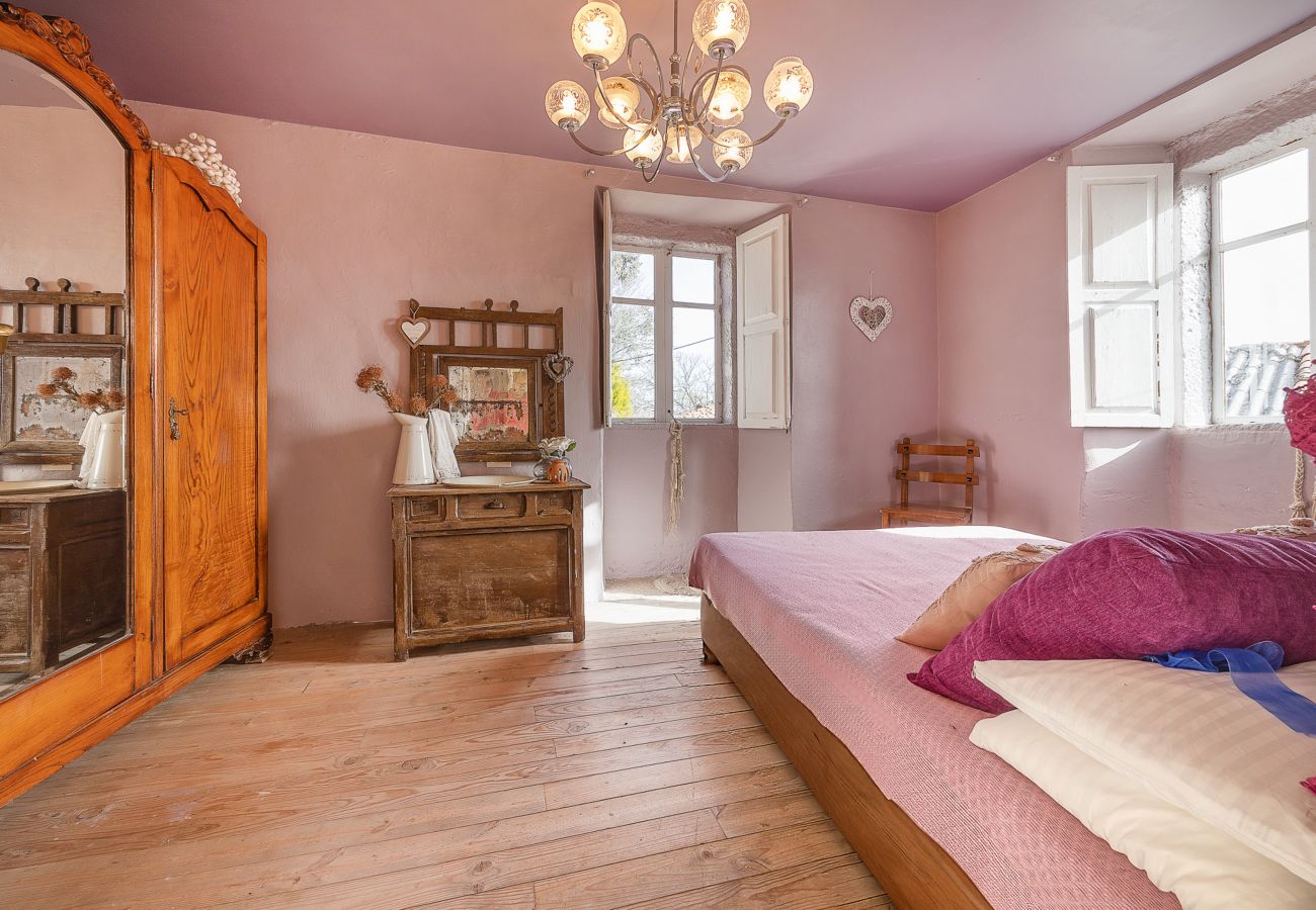 Cottage in Ourense - A Casa Dos Cregos