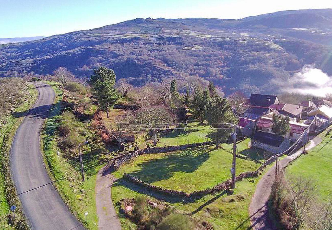 Cottage in Ourense - A Casa Dos Cregos