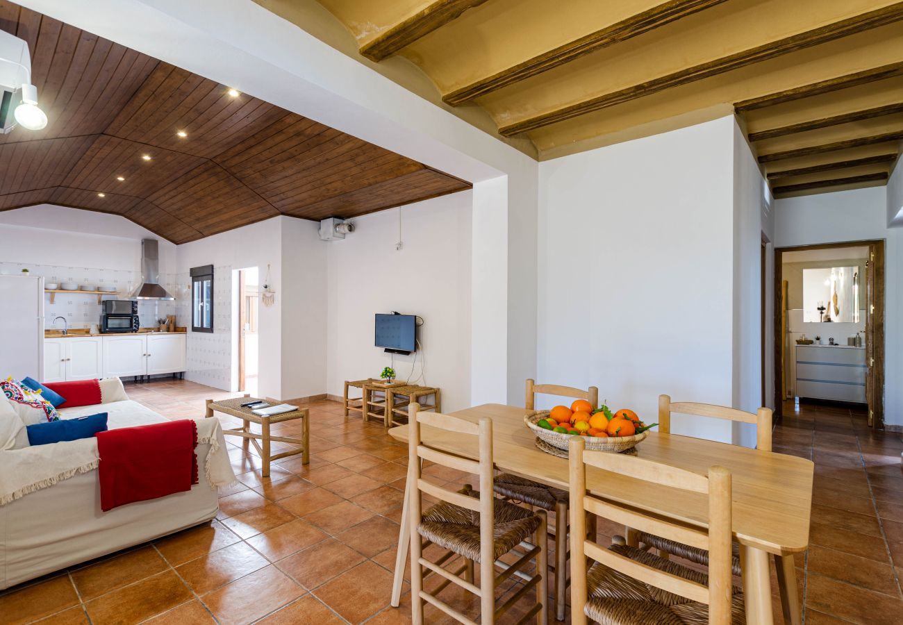 Apartment in Inca - Agroturismo El Limonar 5, lovely apartment for 4 people