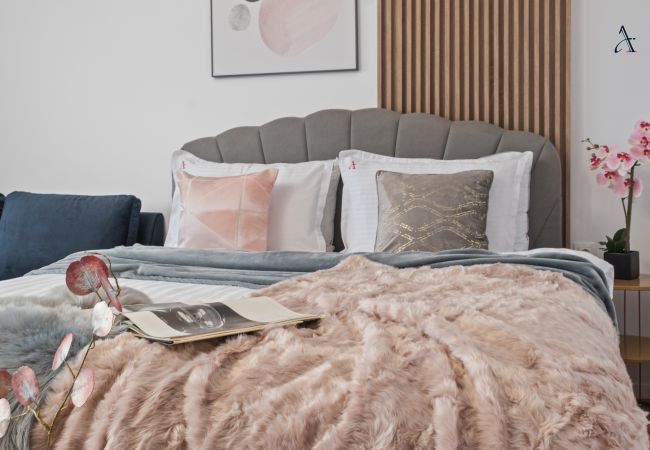 Studio in Otopeni - Studio LaForesta  Studio in Otopeni - Studio LaForesta