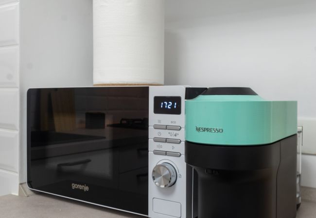 Studio in Bucharest - Rody Studio - Modern & Bright Studio in Central Bucharest Studio in Bucharest - Rody Studio - Modern & Bright Studio in Central Bucharest