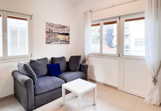 Apartment in Tel Aviv - Jaffa - Classic Bauhaus 1Br with Balcony on Sheinkin Street by FeelHome