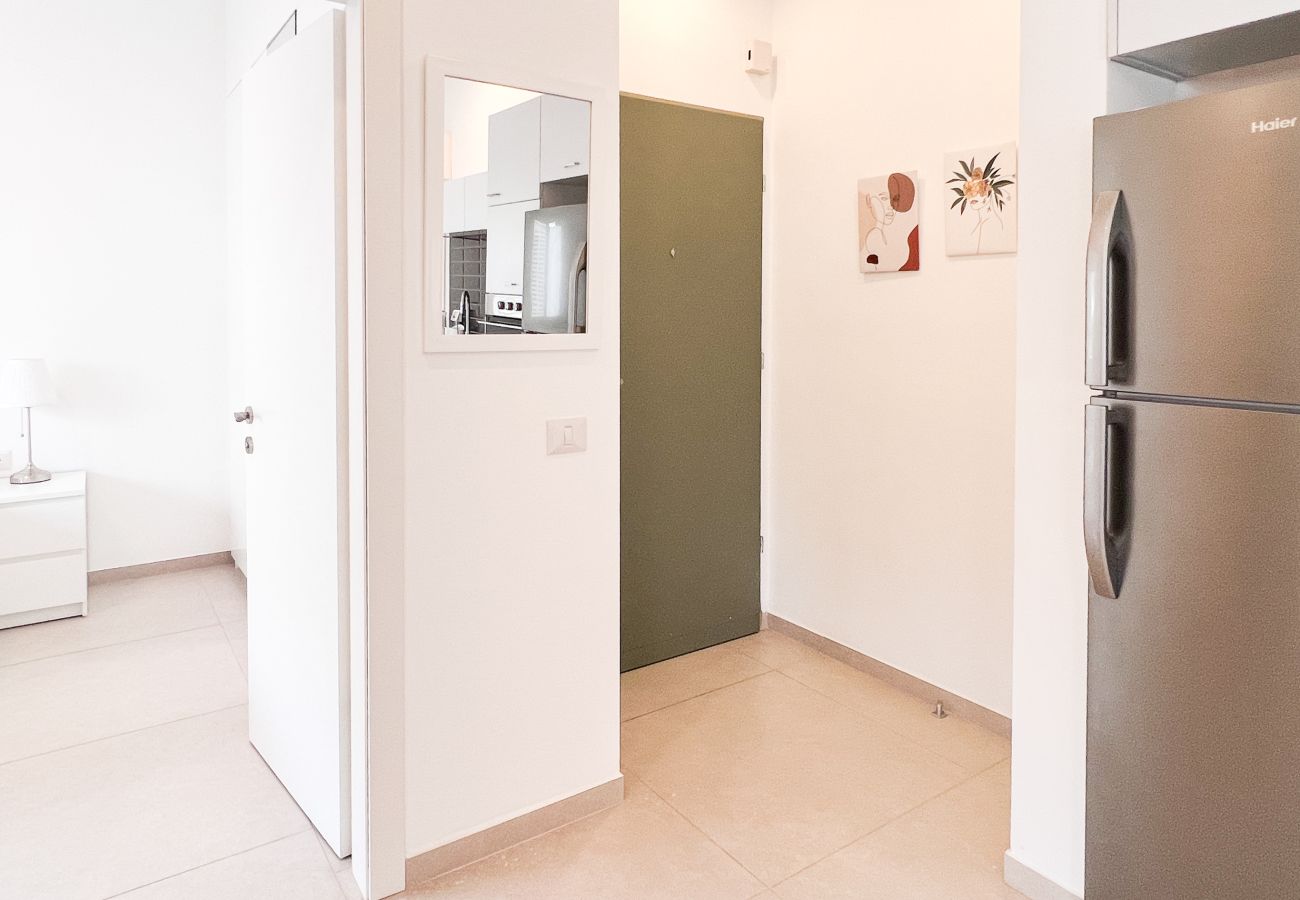Apartment in Tel Aviv - Jaffa - Classic Bauhaus 1Br with Balcony on Sheinkin Street by FeelHome
