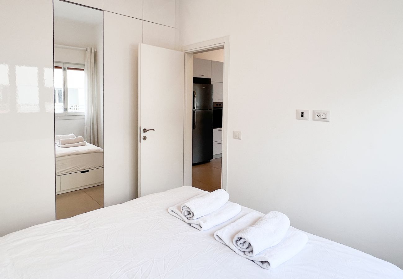 Apartment in Tel Aviv - Jaffa - Classic Bauhaus 1Br with Balcony on Sheinkin Street by FeelHome