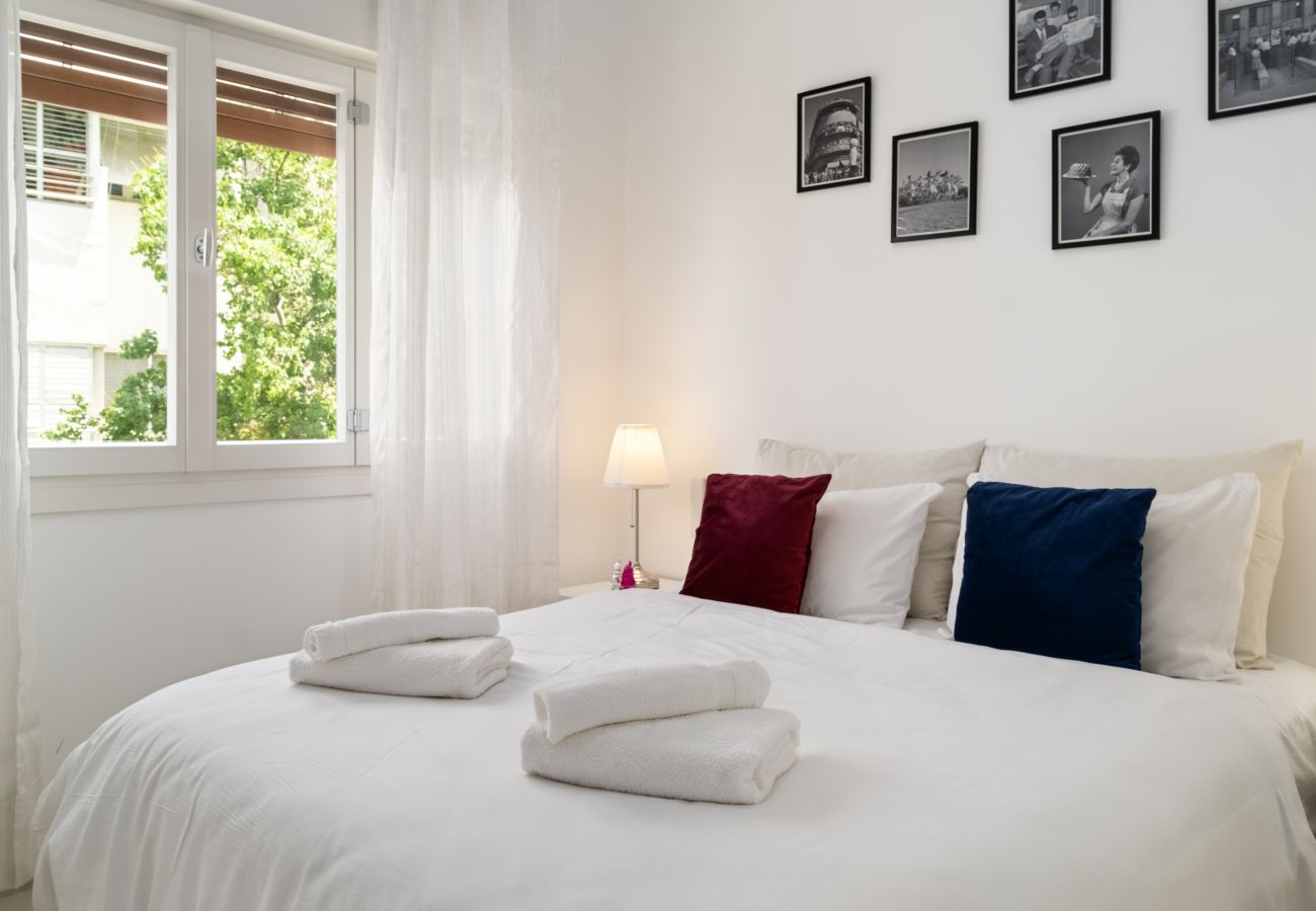 Apartment in Tel Aviv - Jaffa - MIKLAT Classic Bauhaus 1Br with Balcony on Sheinkin Street by FeelHome