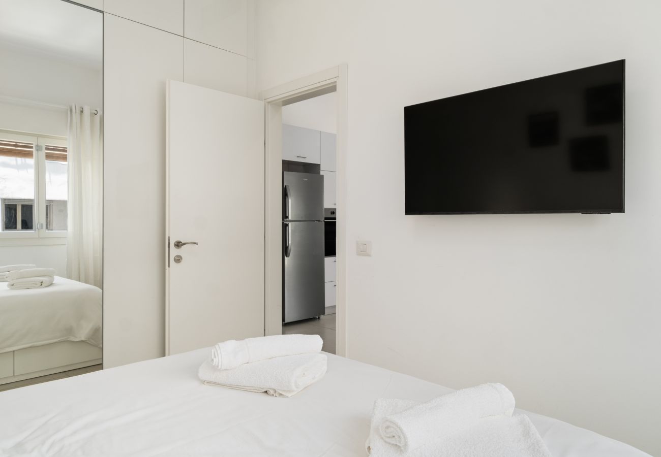 Apartment in Tel Aviv - Jaffa - MIKLAT Classic Bauhaus 1Br with Balcony on Sheinkin Street by FeelHome
