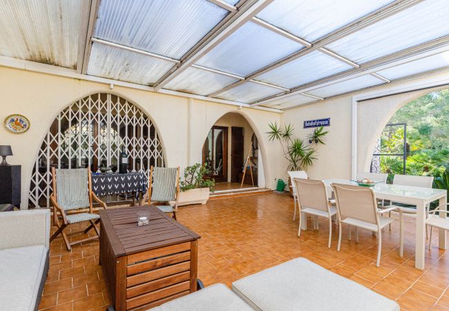 Villa in Arta - YourHouse Casa Luisa Villa in Arta - YourHouse Casa Luisa