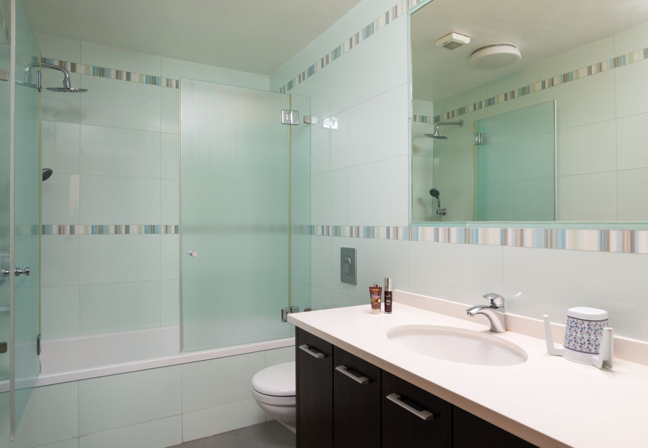 Apartment in Jerusalem - Old City Luxury Duplex with Rooftop by FeelHome