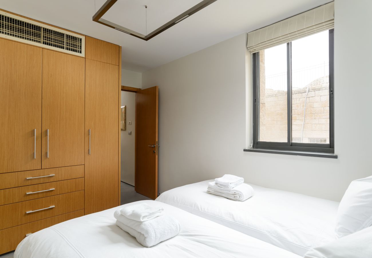 Apartment in Jerusalem - Old City Luxury Duplex with Rooftop by FeelHome