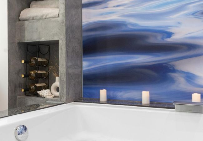 Apartment in Bucharest - Old Town Fun & SPA Apartment in Bucharest - Old Town Fun & SPA