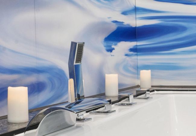 Apartment in Bucharest - Old Town Fun & SPA Apartment in Bucharest - Old Town Fun & SPA