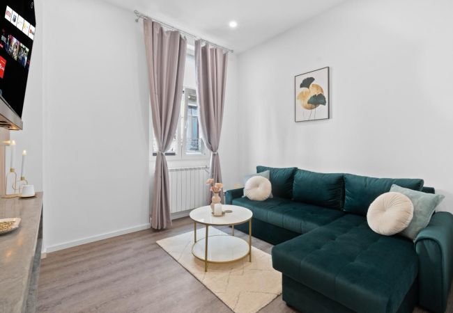 Apartment in Bucharest - Old Town Fun & SPA Apartment in Bucharest - Old Town Fun & SPA