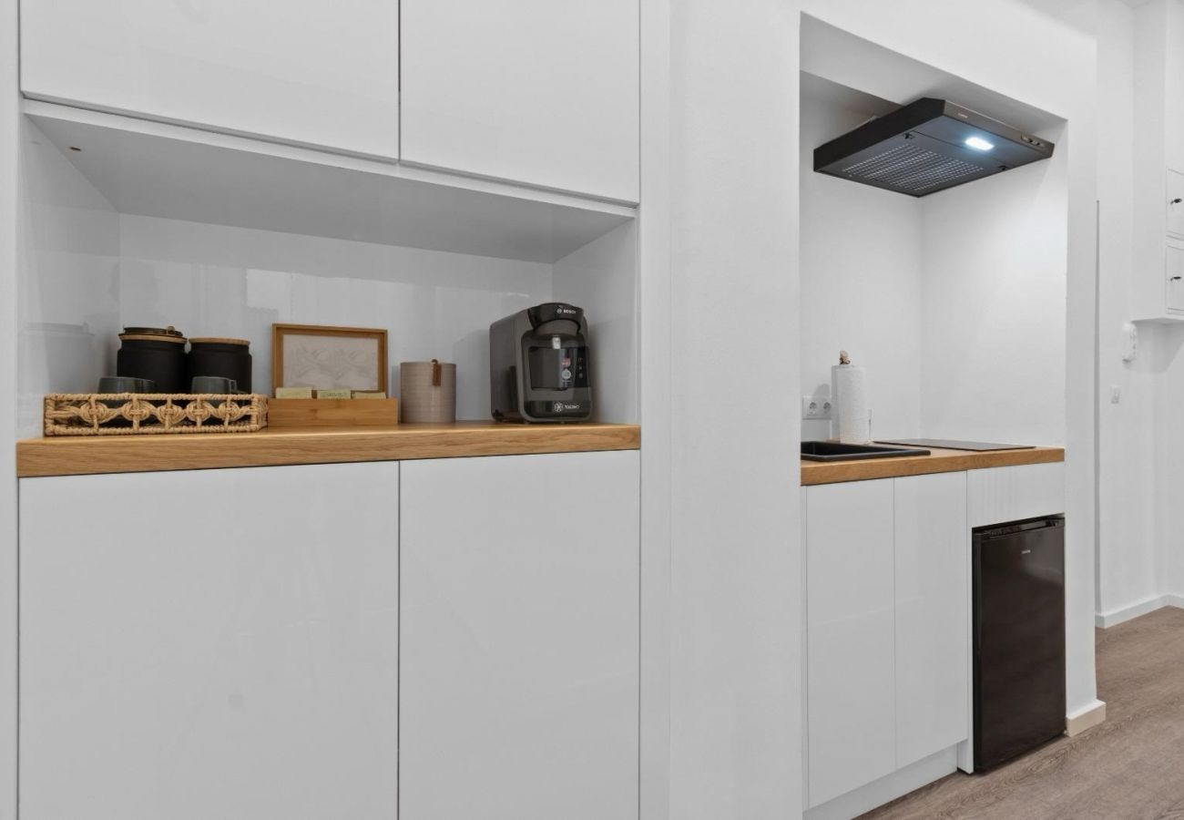 Apartment in Bucharest - Old Town Fun & SPA