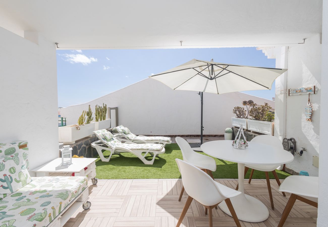 Bungalow in San Bartolomé de Tirajana - Playa del Aguila  Bungalow with Terrace Solarium
