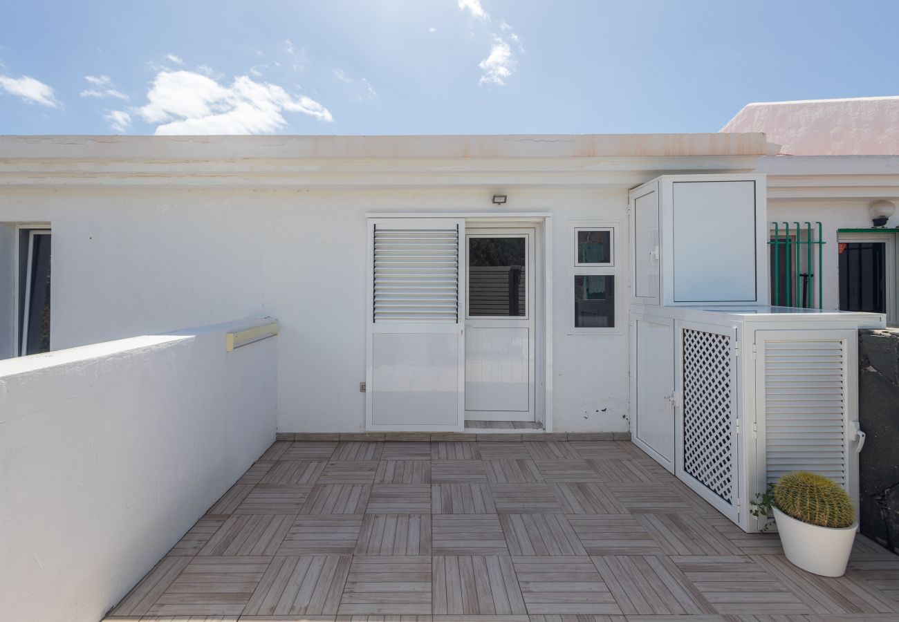 Bungalow in San Bartolomé de Tirajana - Playa del Aguila  Bungalow with Terrace Solarium