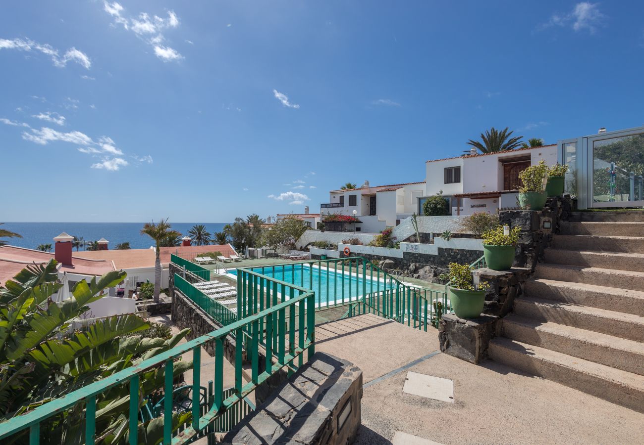 Bungalow in San Bartolomé de Tirajana - Playa del Aguila  Bungalow with Terrace Solarium