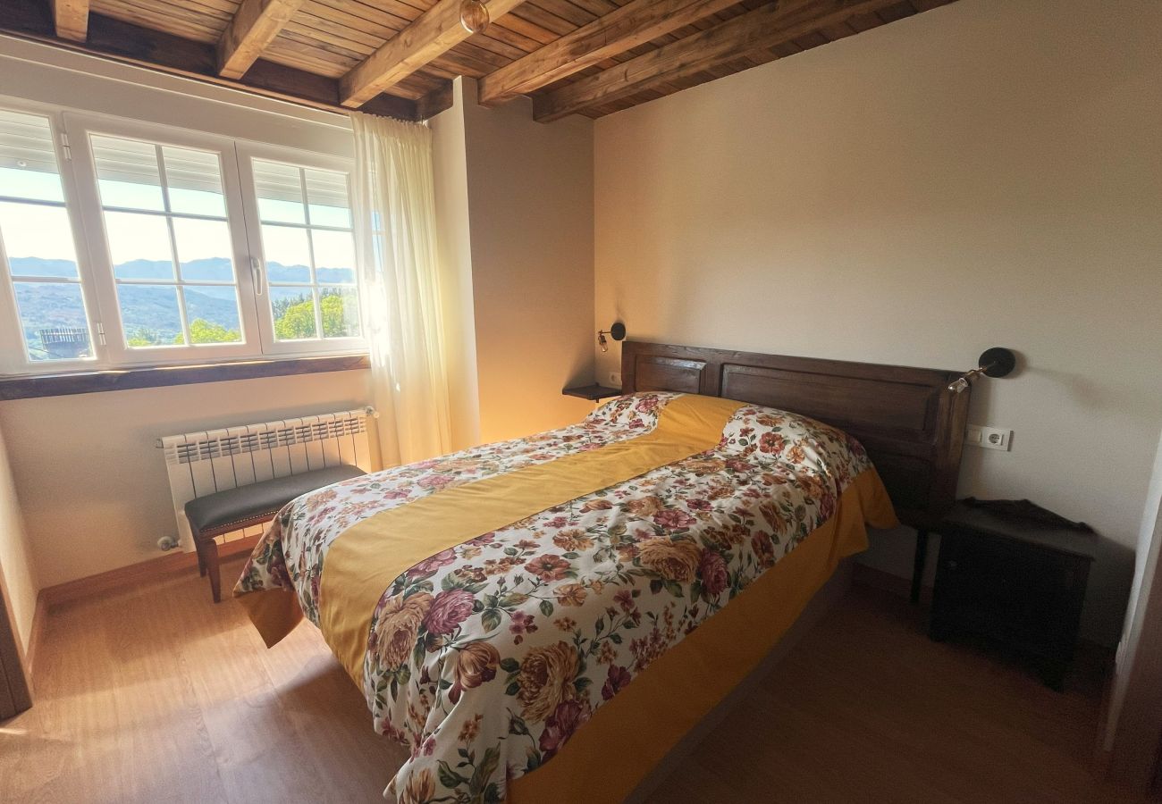 House in Ourense - YourHouse A Casa Da Corona, beautiful country house