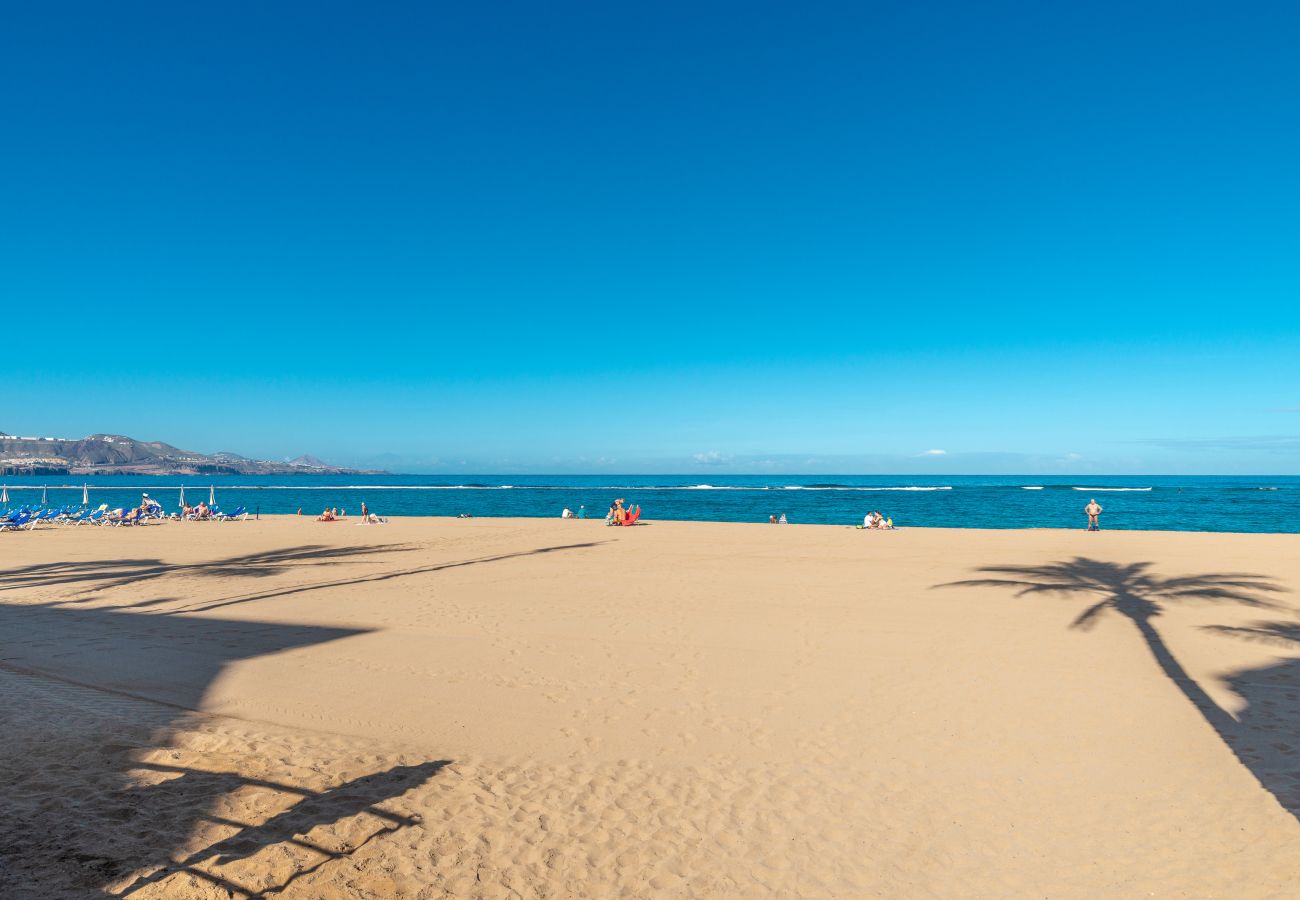 Studio in Las Palmas de Gran Canaria - Lightbooking Canteras Beach Studio I