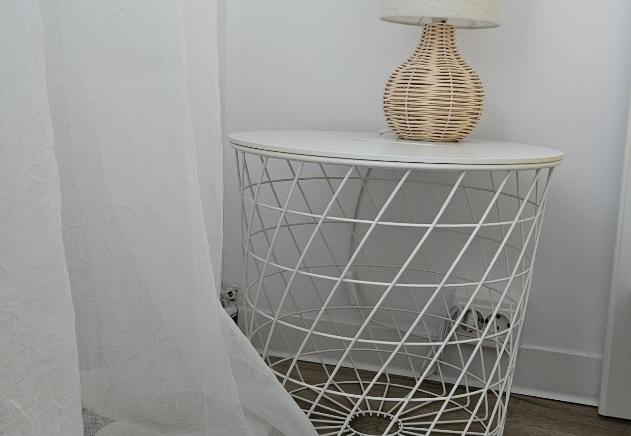 Apartment in Timisoara - Home and Travel 2BDR Apartment