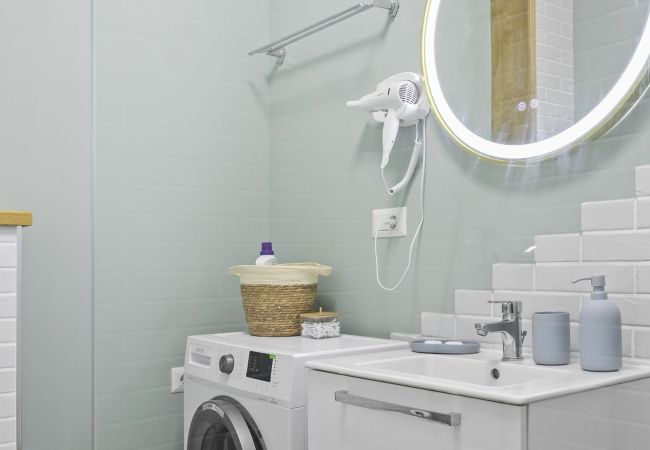 Apartment in Mamaia Nord - Serenity Breeze with Beach View Apartment in Mamaia Nord - Serenity Breeze with Beach View