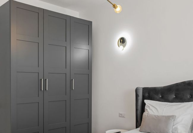 Apartment in Mamaia Nord - Serenity Breeze with Beach View Apartment in Mamaia Nord - Serenity Breeze with Beach View