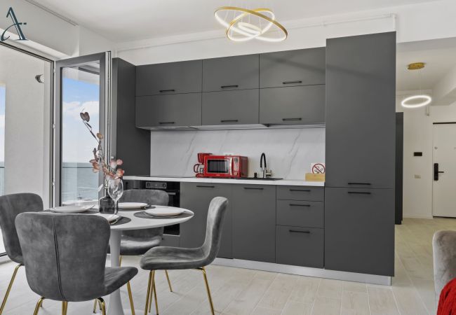 Apartment in Mamaia Nord - Serenity Breeze with Beach View Apartment in Mamaia Nord - Serenity Breeze with Beach View