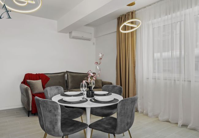 Apartment in Mamaia Nord - Serenity Breeze with Beach View Apartment in Mamaia Nord - Serenity Breeze with Beach View