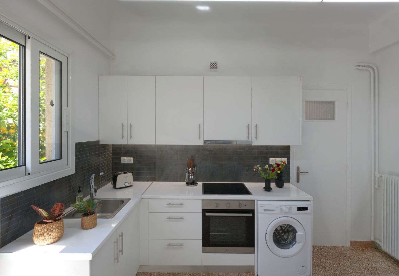 Apartment in Athens - Stylish Sanctuary: Pangrati Gem Refurbished