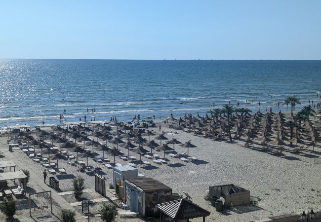Apartment in Mamaia Nord - Brighthouse with Beach View Apartment in Mamaia Nord - Brighthouse with Beach View