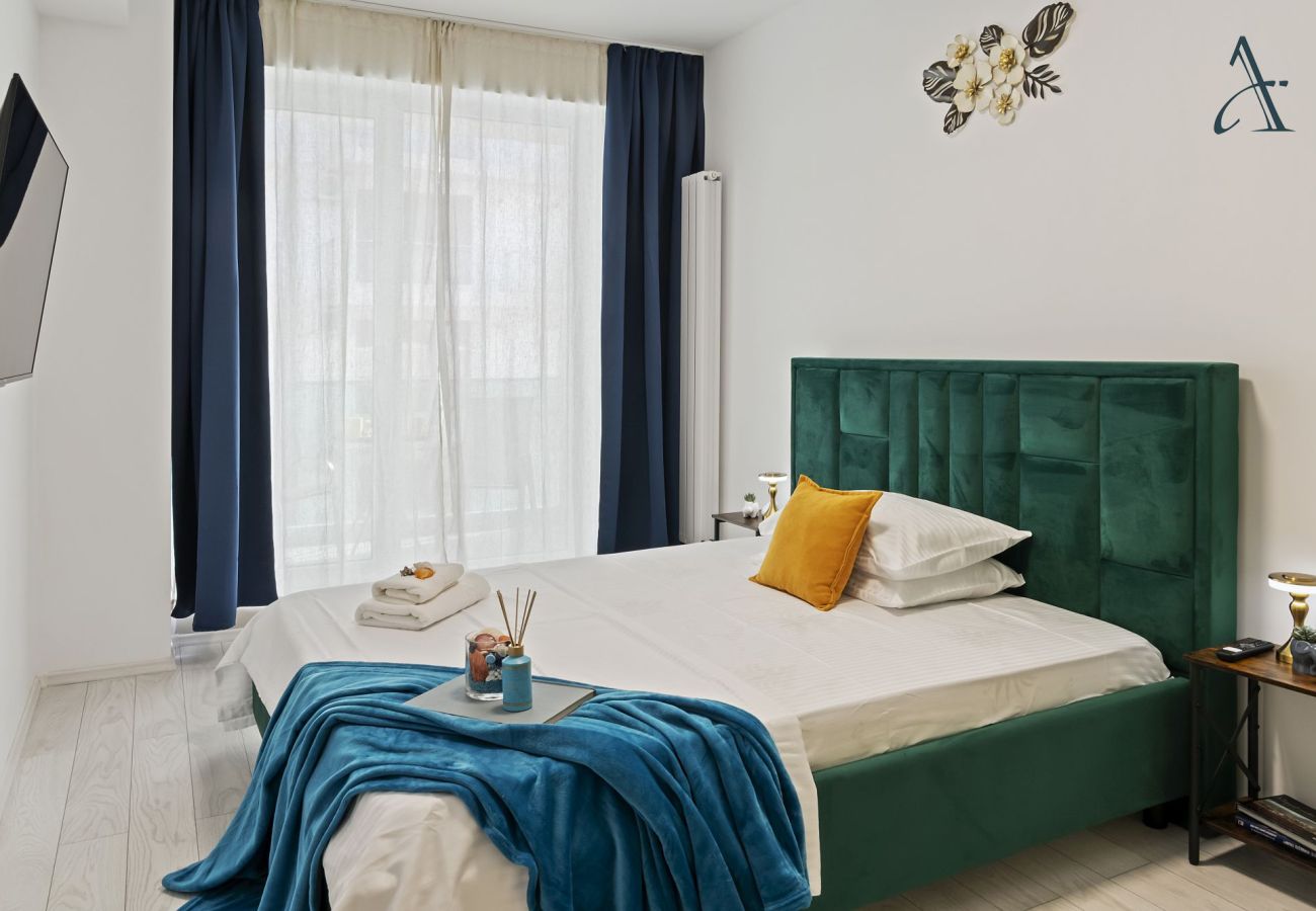 Apartment in Mamaia Nord - Brighthouse with Beach View