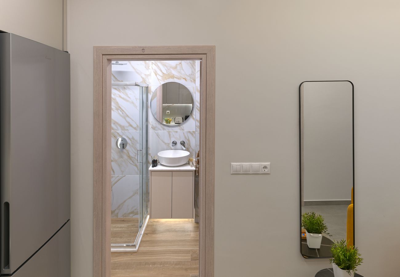 Studio in Athens - Discover Pagrati: Cozy Urban Hideout