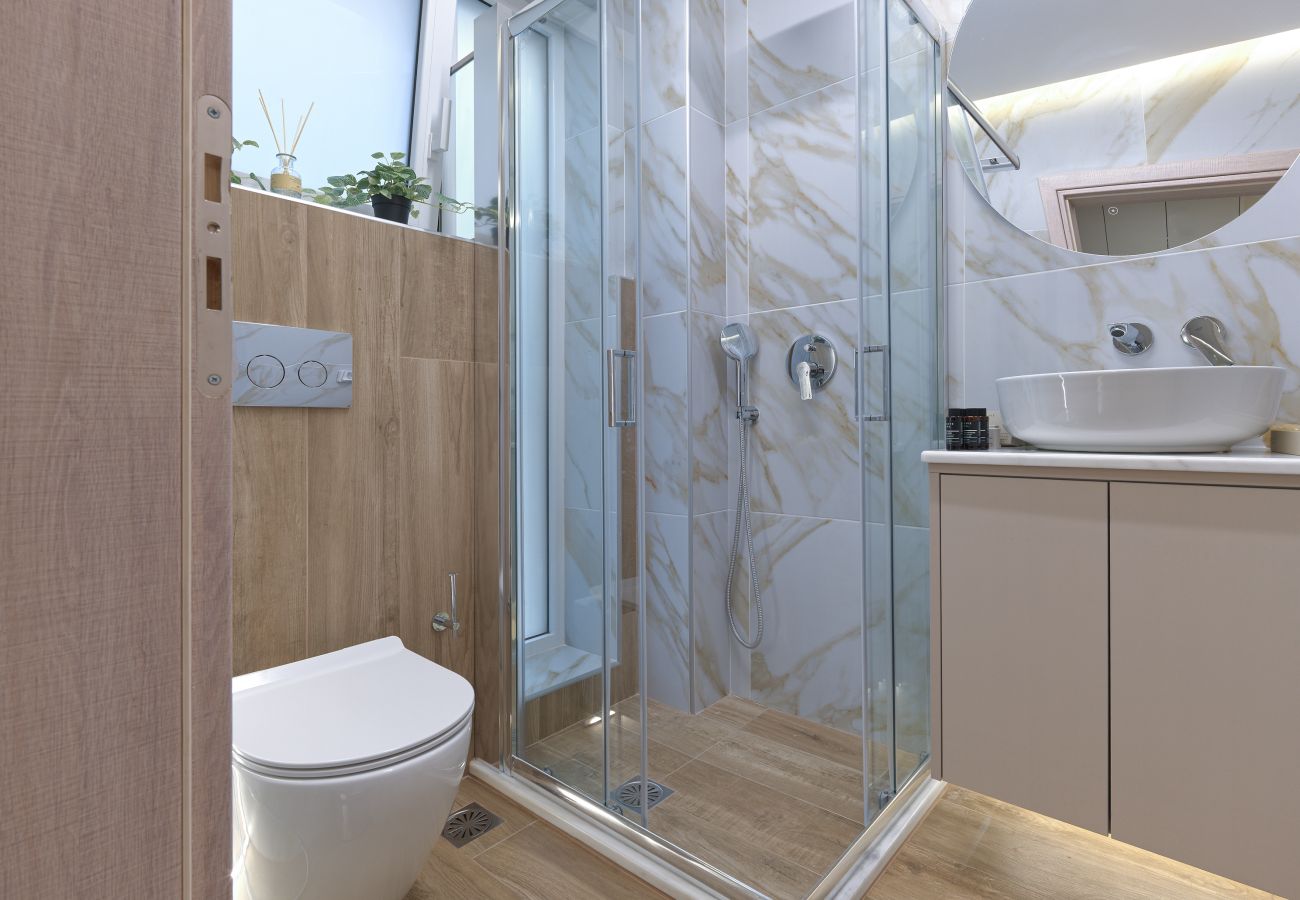 Studio in Athens - Discover Pagrati: Cozy Urban Hideout