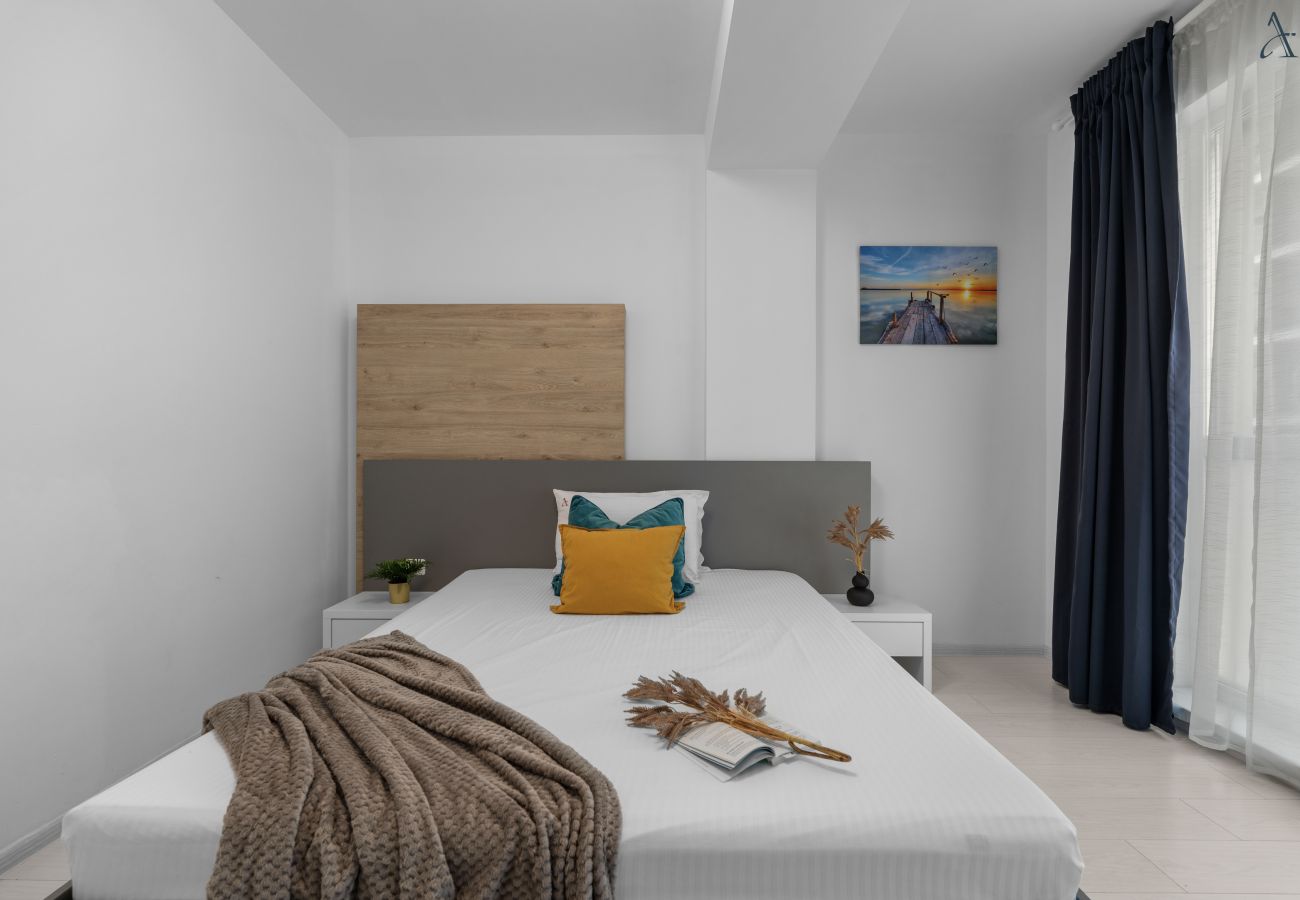Apartment in Mamaia Nord - BlueWave Retreat