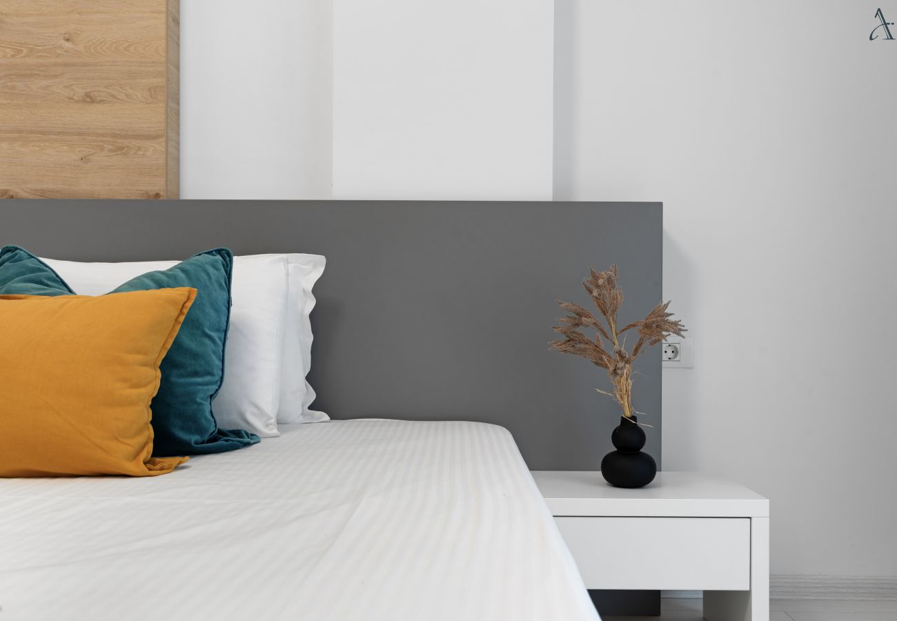 Apartment in Mamaia Nord - BlueWave Retreat