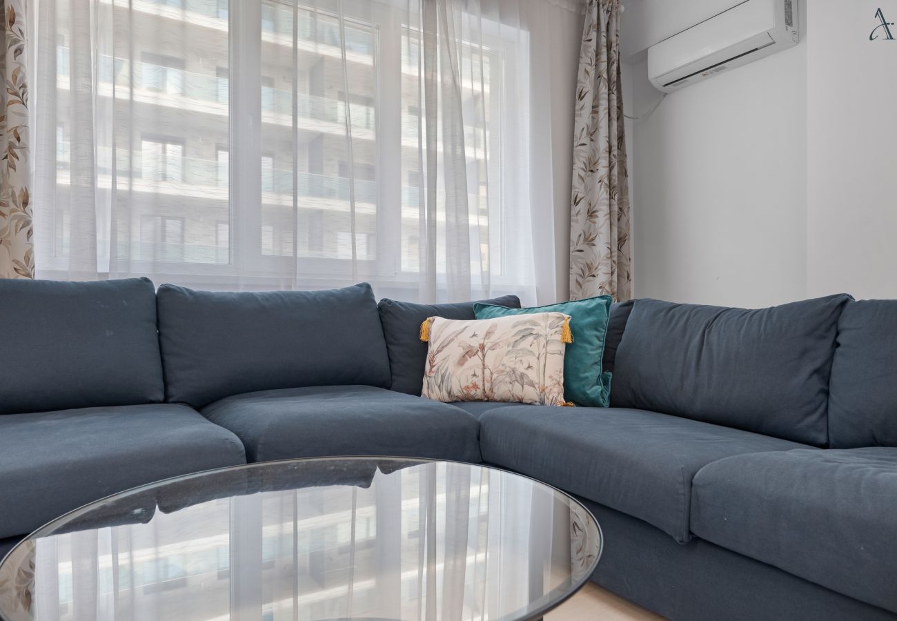Apartment in Mamaia Nord - BlueWave Retreat