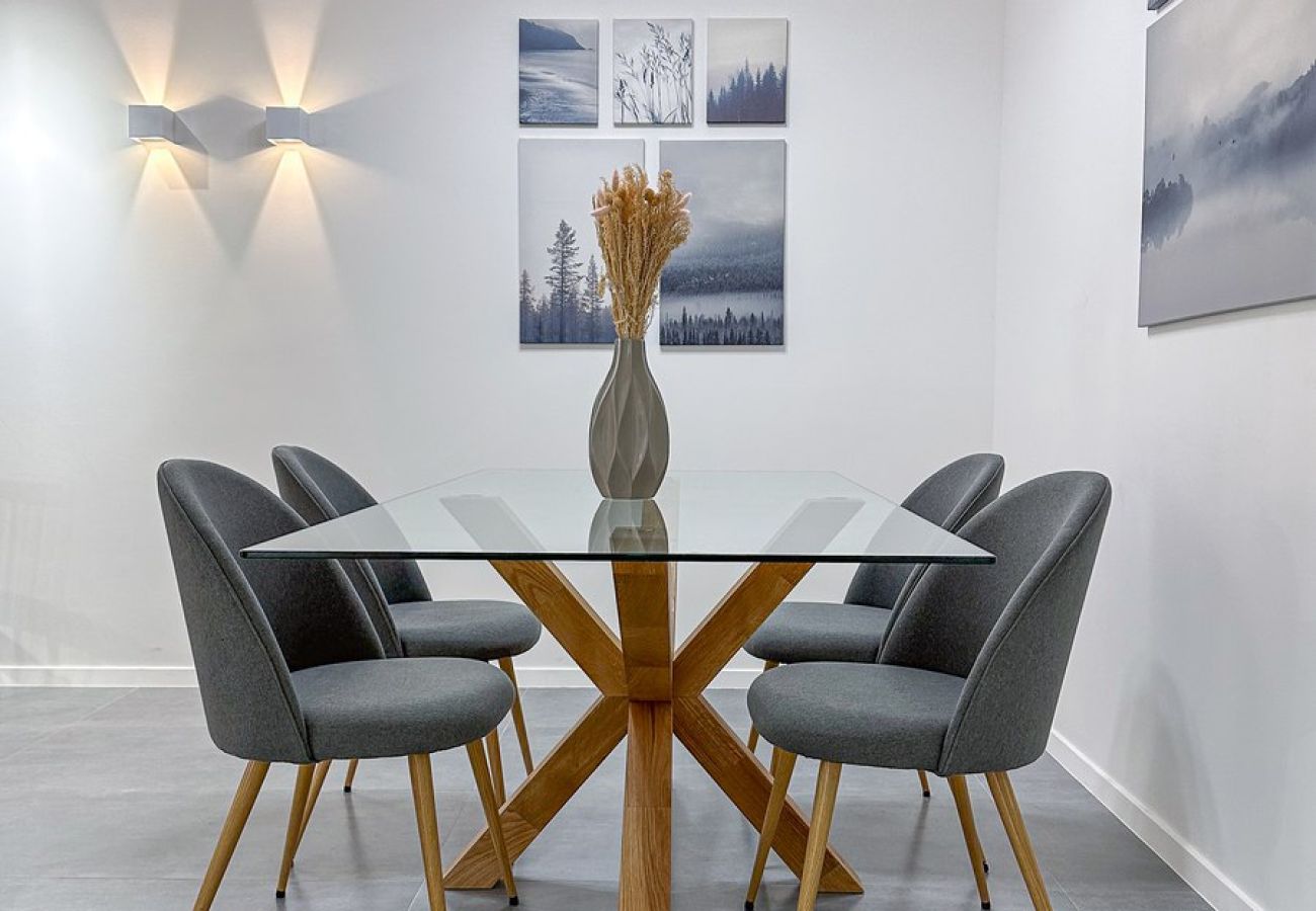 Apartment in Athens - Drakontos 1