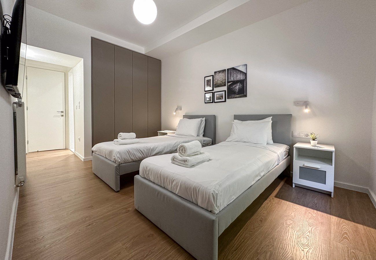 Apartment in Athens - Drakontos 1