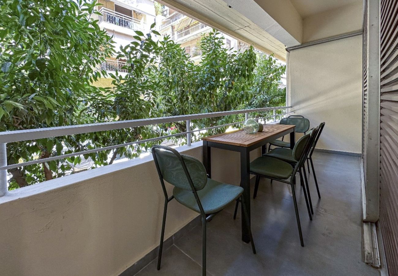 Apartment in Athens - Drakontos 1