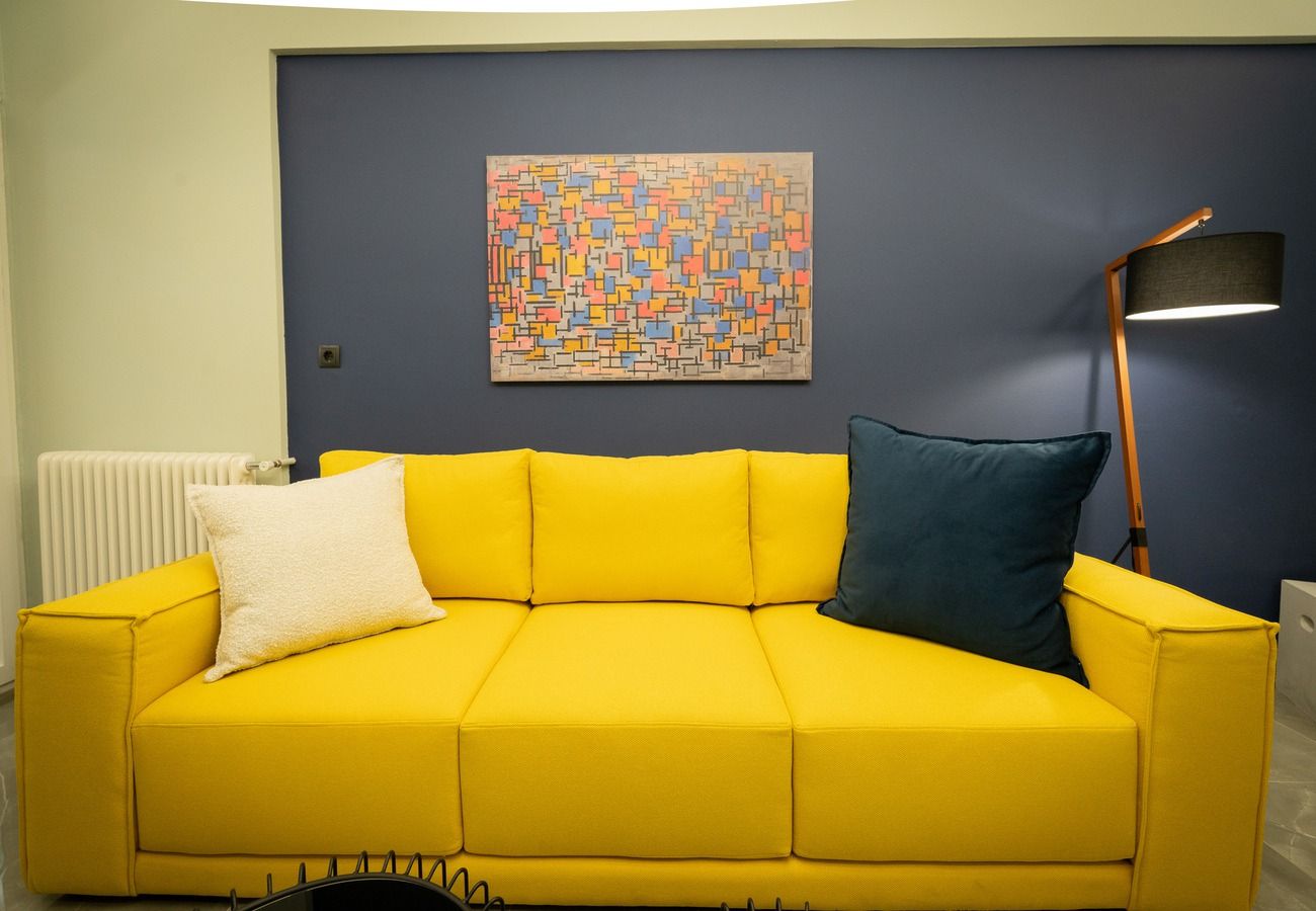 Apartment in Athens - Grigouriou Theologou 12-14