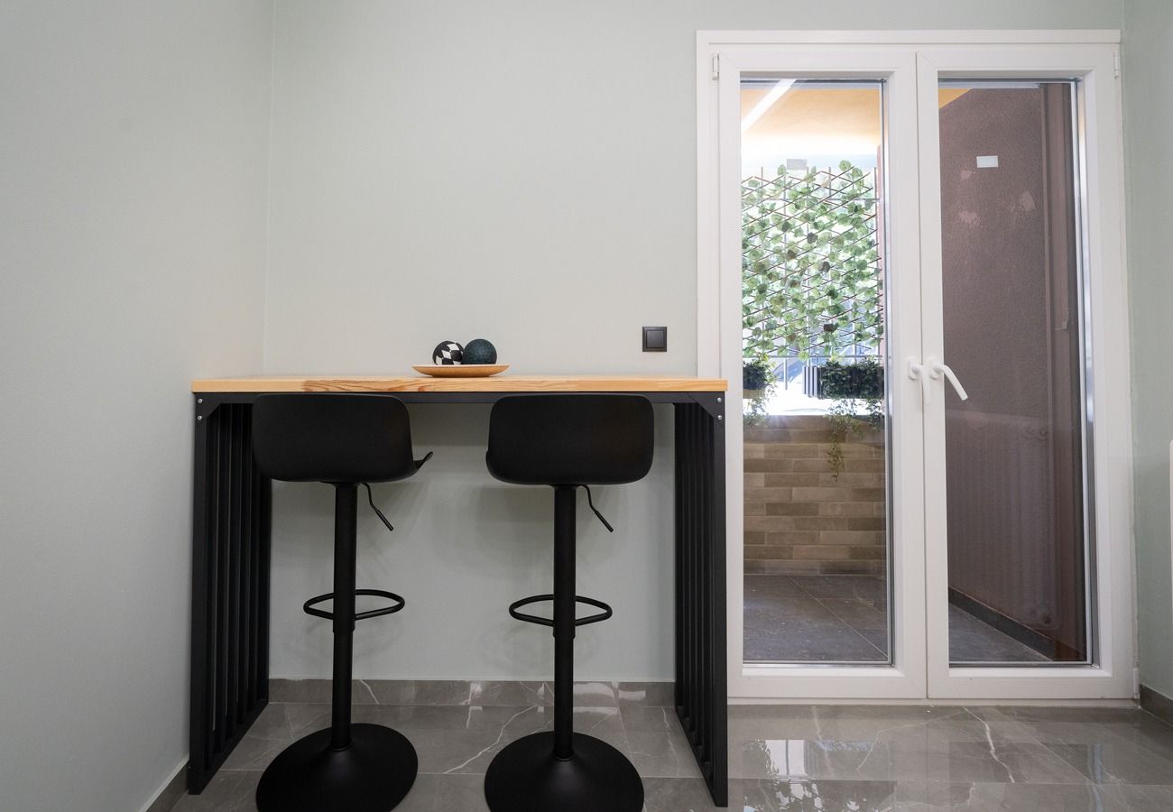 Apartment in Athens - Grigouriou Theologou 12-14