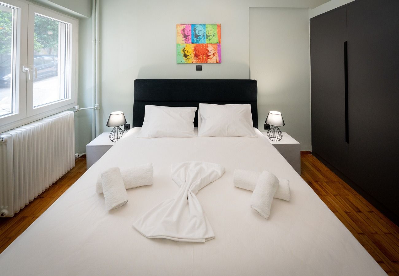 Apartment in Athens - Grigouriou Theologou 12-14