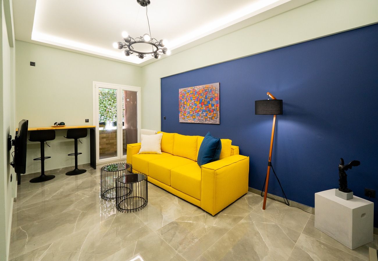 Apartment in Athens - Grigouriou Theologou 12-14