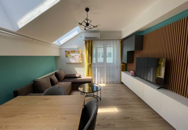 Apartment in Suceava - Elegant  Zamca  Apartment Apartment in Suceava - Elegant  Zamca  Apartment