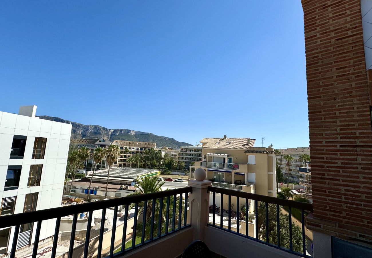Apartment in Denia - CARLTON 131 beachfront, large terrace