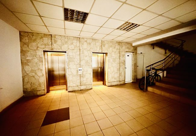 Studio in Bucharest - STUDIO PRO Studio in Bucharest - STUDIO PRO